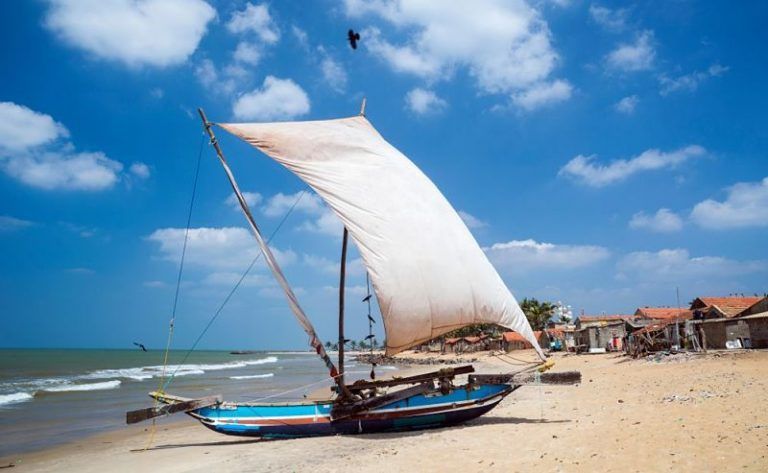 Negombo o Negambo,
