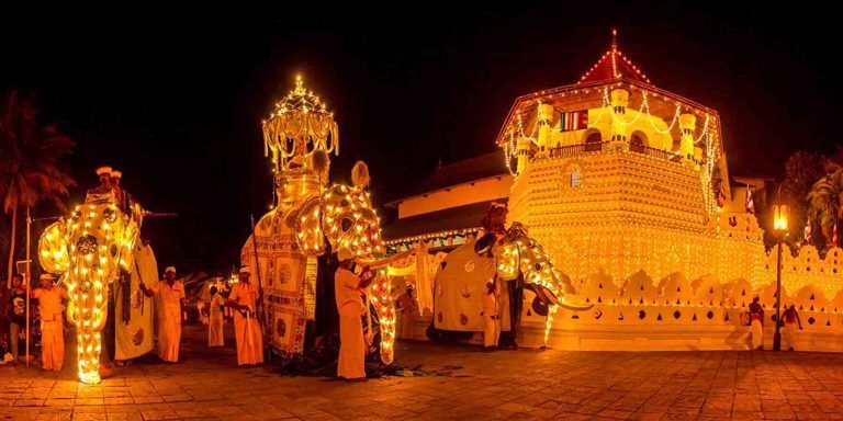 Asala perahara Kandy